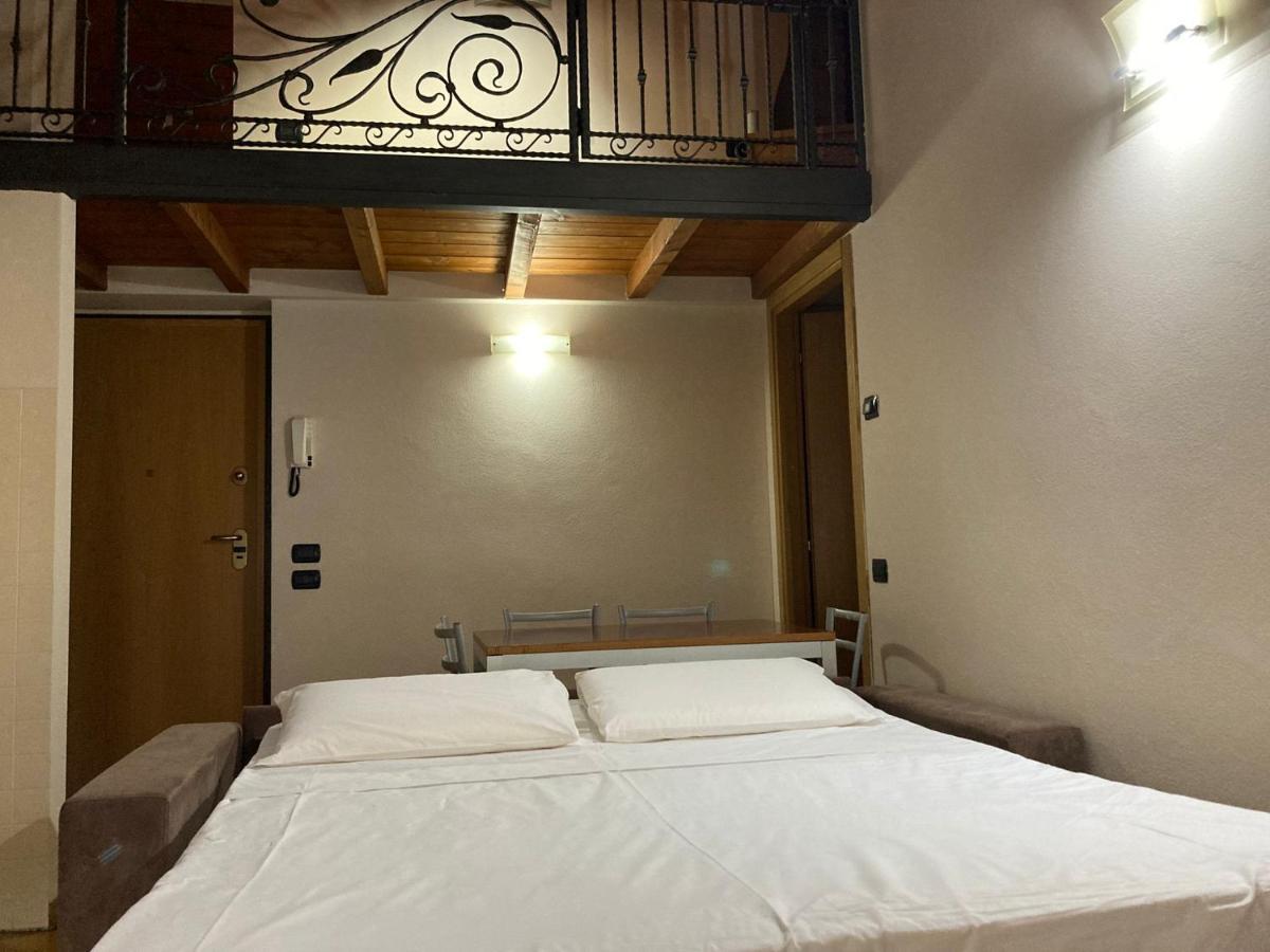 Downtown Room Bergamo Exterior photo